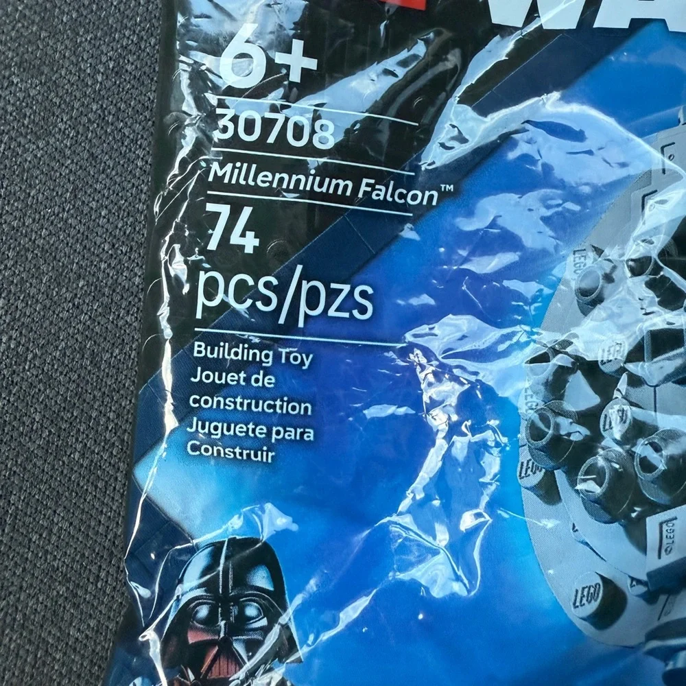 PACK OF 2 LEGO Star Wars Millennium Falcon Mini Build (30708) 74 PC BNWT